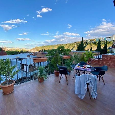 Hotel "Tbilisi Tales" In The Heart Of The Old City Kültér fotó