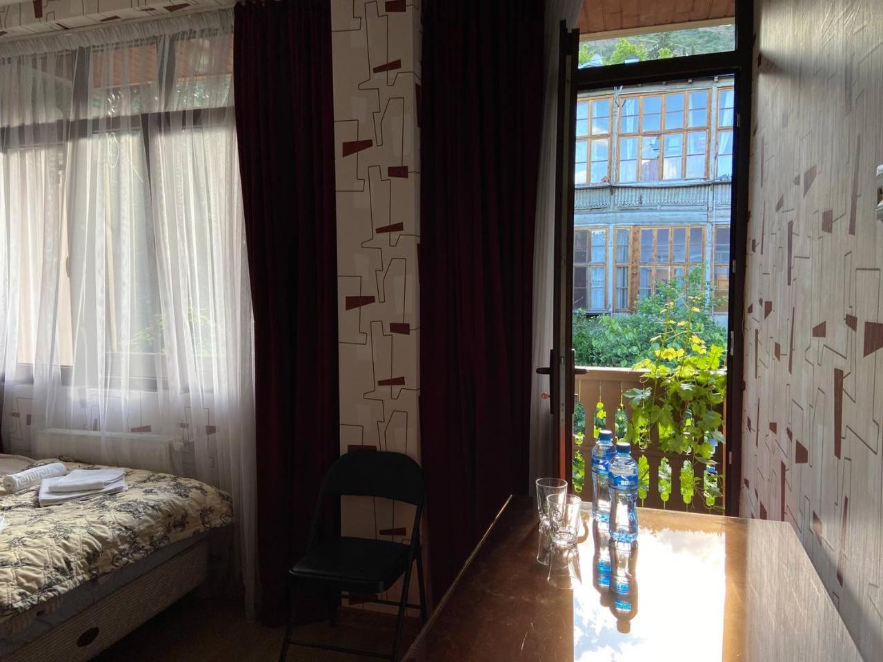 Hotel "Tbilisi Tales" In The Heart Of The Old City Kültér fotó