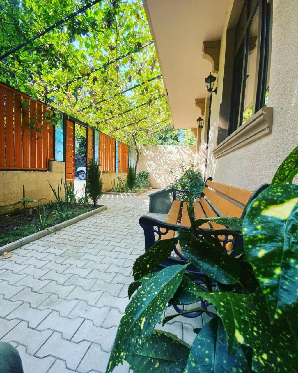 Hotel "Tbilisi Tales" In The Heart Of The Old City Kültér fotó