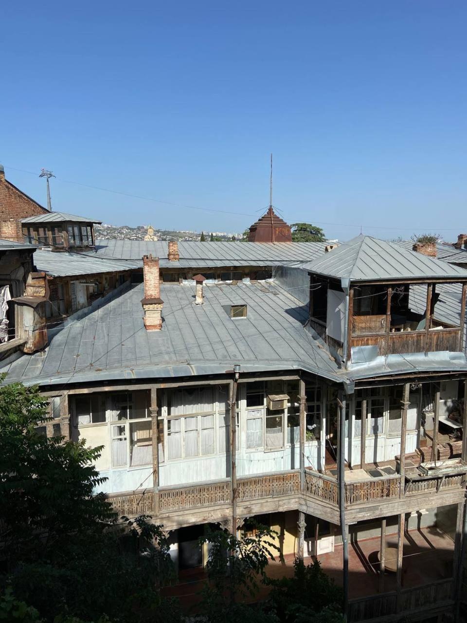 Hotel "Tbilisi Tales" In The Heart Of The Old City Kültér fotó