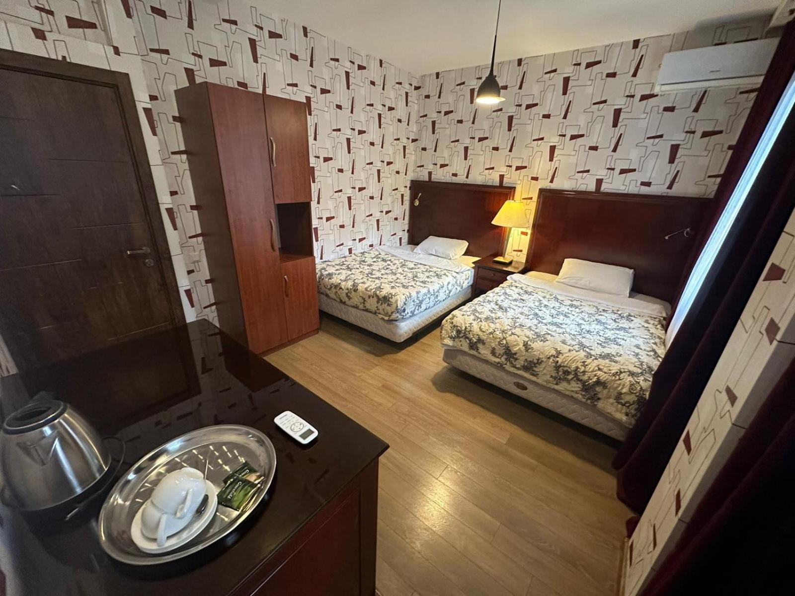 Hotel "Tbilisi Tales" In The Heart Of The Old City Kültér fotó